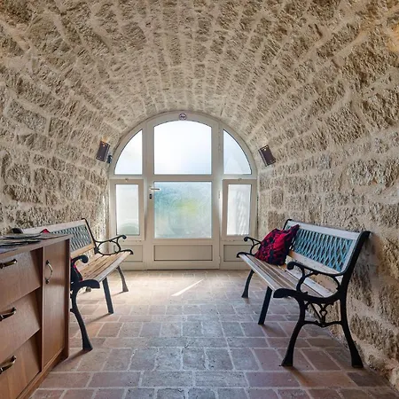 Διαμέρισμα Rustical Stone Πόρετς